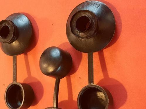 25-100 st zwarte plastic afdekkappen golfplaat schuur, Tuin en Terras, Palen, Balken en Planken, Nieuw, Verzenden