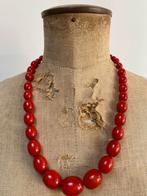 Antiek bakelieten ketting kers rood, Sieraden, Tassen en Uiterlijk, Antieke sieraden, Verzenden, Overige materialen, Ketting