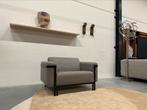 Nieuw Harvink Flink 1,5 Zits Bank Grijs stof Design Fauteuil, Huis en Inrichting, Harvink, Nieuw, 75 tot 100 cm, Ophalen of Verzenden