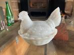 Vintage opaline Kip Schaal - Decoratief Stuk Vintage Glas, Antiek en Kunst, Ophalen