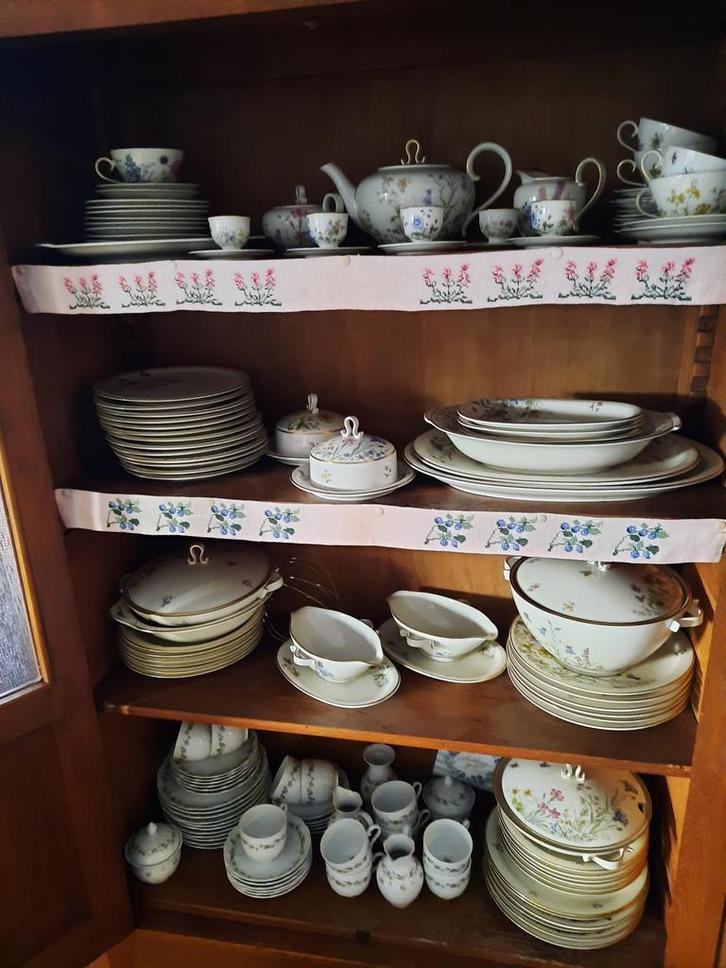 Servies, K & A, Krautheim,  Wiesengrund und Bergeshöh‘n., Antiek en Kunst, Antiek | Servies compleet, Ophalen