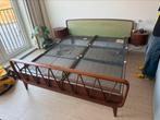 Vintage bed A.A. Patijn – jaren ‘70 | 160x190 cm, Huis en Inrichting, Slaapkamer | Bedden, Gebruikt, Mid century, Bruin, Tweepersoons