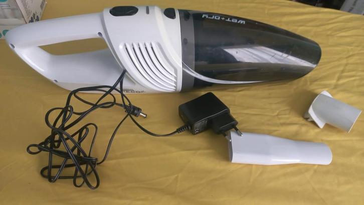 Kruimeldief - Handige stofzuiger voor kleine klusjes!, Witgoed en Apparatuur, Stofzuigers, Gebruikt, Kruimeldief, Minder dan 1200 watt