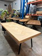 Eikenhouten eettafel met visgraat motief, Huis en Inrichting, Tafels | Eettafels, Ophalen, Gebruikt, 100 tot 150 cm, 200 cm of meer