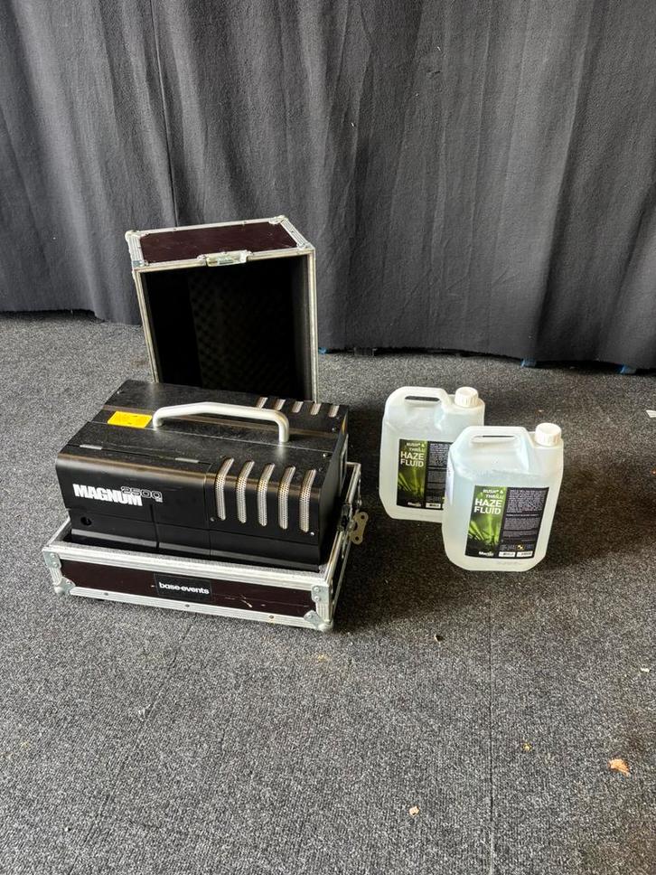 Martin Magnum 2500hz Hazer - Professionele Hazer, Muziek en Instrumenten, Licht en Laser, Gebruikt, Rookmachine, Ophalen of Verzenden