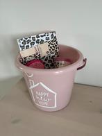 Gepersonaliseerde Emmer - Happy New Home Cadeau, Ophalen, Nieuw, Kunststof, Met handgreep