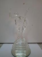 Glazen Ballerina Beeld, Ophalen