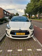 Citroën DS5 1.6 THP 115KW AUT 2014 Wit, Auto's, 745 kg, 74 €/maand, Zwart, Wit