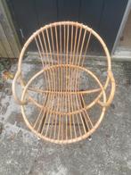Vintage rotan stoel, Huis en Inrichting, Stoelen, Ophalen, Gebruikt, Zwart, Riet of Rotan
