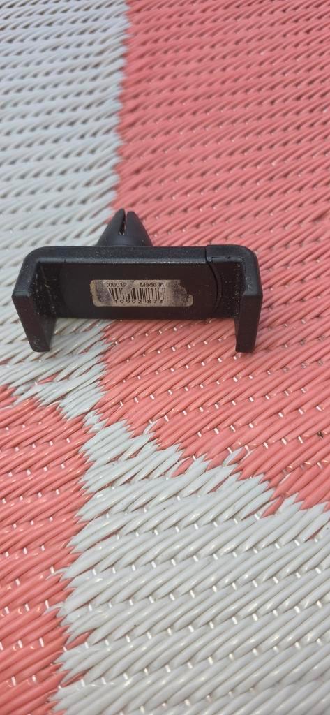 Autohouder voor GSM - Ventilatie, Auto diversen, Carkits, Ophalen of Verzenden