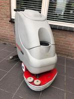Schrobmachine Comac Ecolab met nieuwe batterijen., Ophalen, Zo goed als nieuw, Schrobmachine
