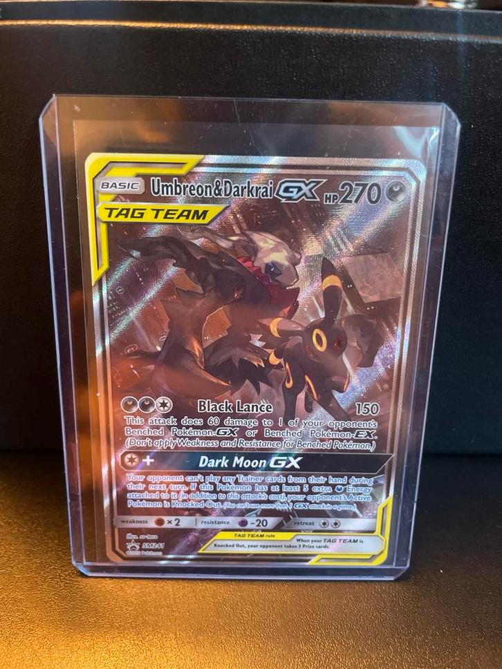 Umbreon & Darkrai GX Tag Team Pokémonkaart, Hobby en Vrije tijd, Verzamelkaartspellen | Pokémon, Zo goed als nieuw, Losse kaart