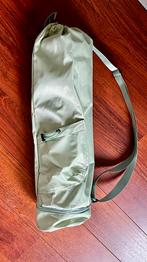 Yogamatdrager/sporttas met waterfleshiuder en zakken, Sport en Fitness, Yoga en Pilates, Ophalen of Verzenden, Nieuw, Yoga-accessoire