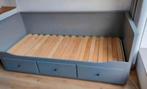 1 Hemnes bed bank grijs ikea, Tweepersoons, Ophalen of Verzenden, Zo goed als nieuw, 200 cm