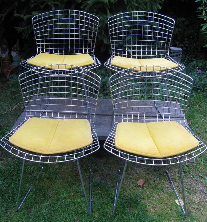 4X BERTOIA STOEL 420 KNOLL VINTAGE MIDDEN '80., Huis en Inrichting, Stoelen, Gebruikt, Vier, Leer, Metaal, Ophalen