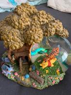 Zeer mooie snowglobe van winnie the pooh, Verzamelen, Beelden en Beeldjes, Ophalen, Gebruikt, Overige typen