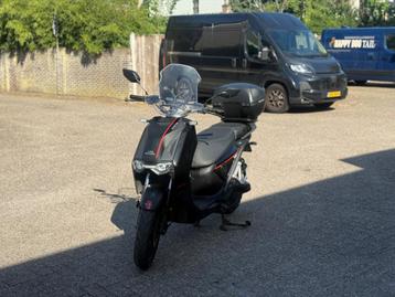 Vmoto CPX 2022 Elektrische motorscooter Zwart  7.161 km beschikbaar voor biedingen