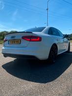 Audi A4 Limousine extreme sport edition 225 Pk mooiste MP, 74 €/maand, Zwart, Wit, Origineel Nederlands