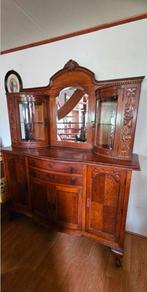 Antieke opzetkast, Ophalen