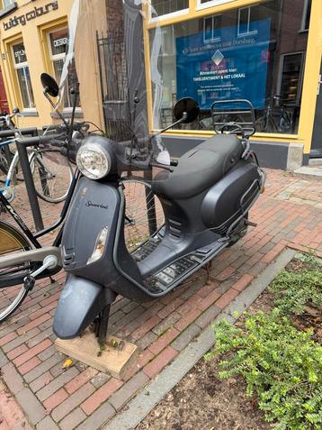 La souris sourini 2020 zonder voorwiel Goeie staat RIJD!! beschikbaar voor biedingen