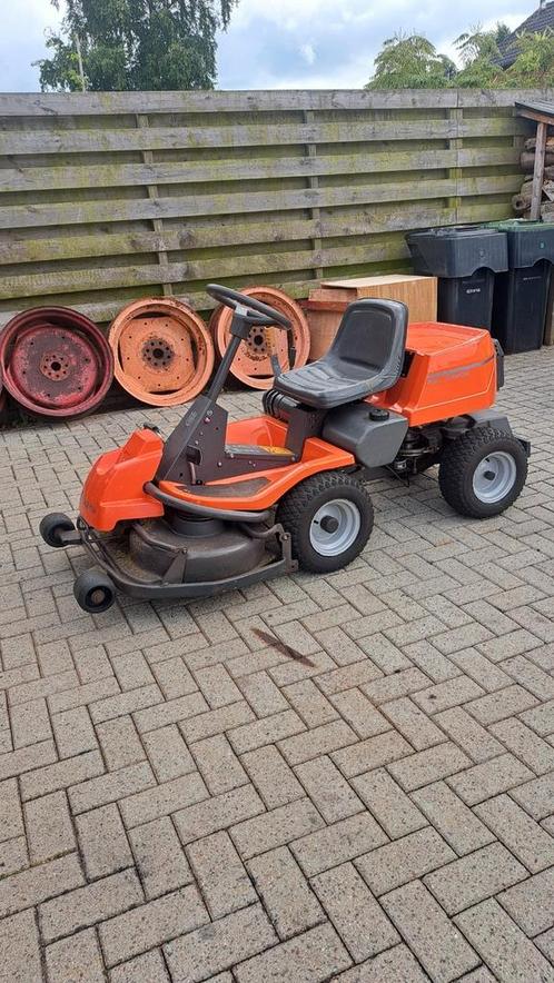 Husqvarna rider  frontmaaier, Tuin en Terras, Zitmaaiers, Zo goed als nieuw, 90 tot 120 cm, Ophalen of Verzenden
