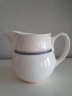 Laaks Brocante, melkkan met bekers Petrus Regout, Huis en Inrichting, Ophalen, Gebruikt, Overige typen, Overige stijlen