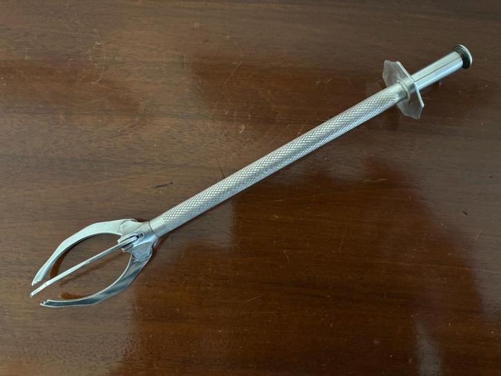 Vintage verzilverde klontjestang., Antiek en Kunst, Antiek | Bestek, Ophalen of Verzenden