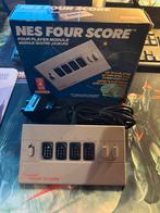 NES Four Score - Multiplayer Adapter, Spelcomputers en Games, Ophalen of Verzenden, Gebruikt, NES, Overige controllers