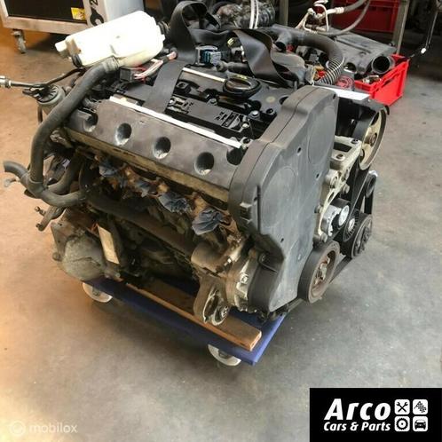 Peugeot 206 CC 2.0 16v Benzine Motor RFN 128464 km 2002, Auto-onderdelen, Motor en Toebehoren, Peugeot, Gebruikt, Ophalen of Verzenden