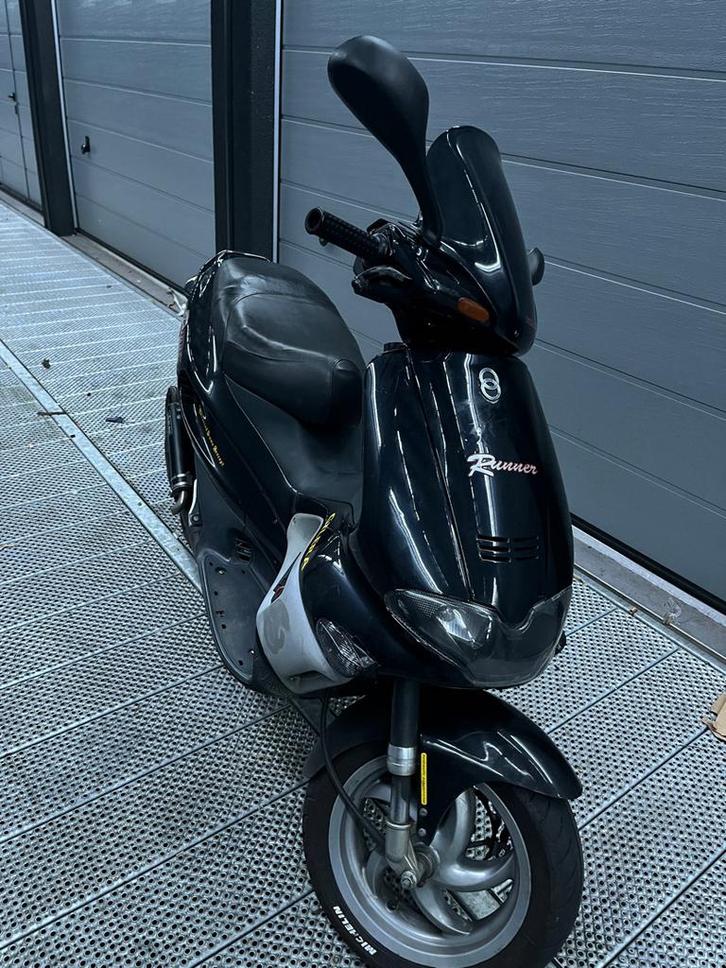 Runner 70cc stage2, Fietsen en Brommers, Scooters | Piaggio, Zo goed als nieuw, Overige modellen, Maximaal 45 km/u, Tweetakt, Ophalen of Verzenden