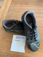 Zaal voetbal nike  schoenen met 36,5 mecurial, Jongen of Meisje, Schoenen, Ophalen of Verzenden, Zo goed als nieuw