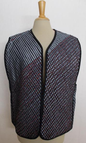 Handgemaakt Scandinavische look apart gilet! L beschikbaar voor biedingen