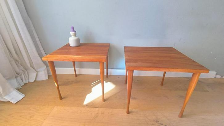 2x Deens design teakhout bijzettafels, Hans C.Andersen,1950, Huis en Inrichting, Tafels | Salontafels, Zo goed als nieuw, Minder dan 50 cm