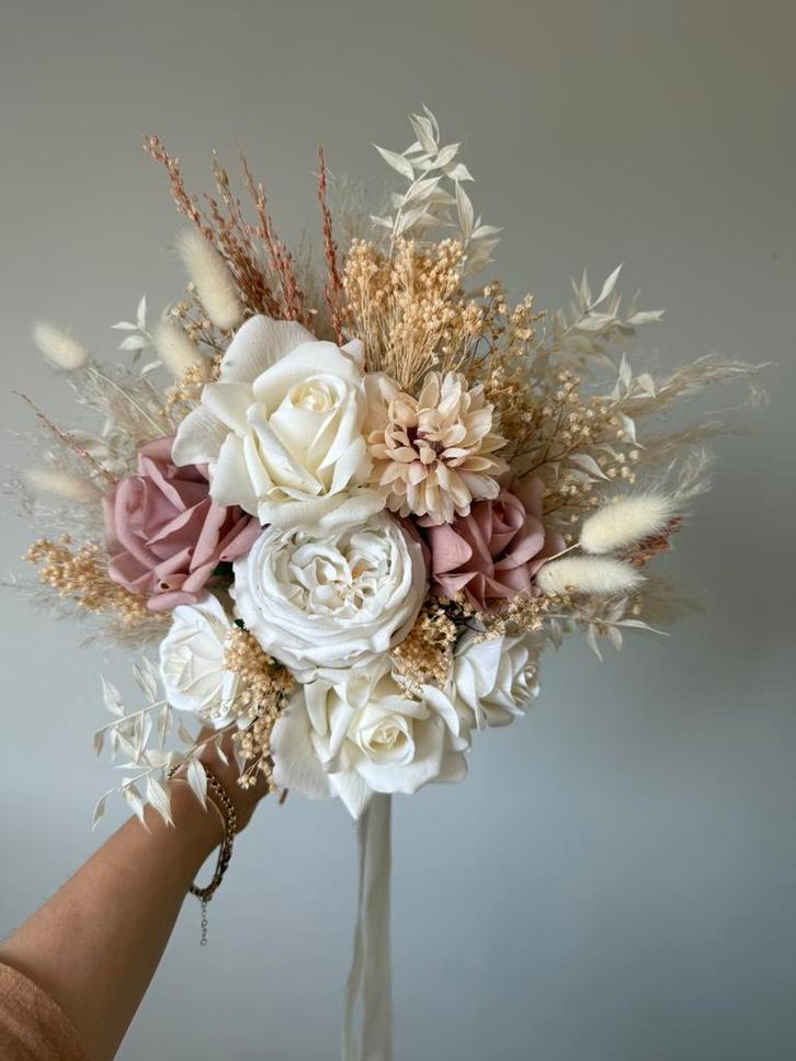 Mooie bruidsboeket droogbloem pampas, Kleding | Dames, Trouwkleding en Trouwaccessoires, Zo goed als nieuw, Accessoires, Ophalen of Verzenden