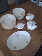 Oud porseleinen servies, Antiek en Kunst, Antiek | Servies compleet, Ophalen