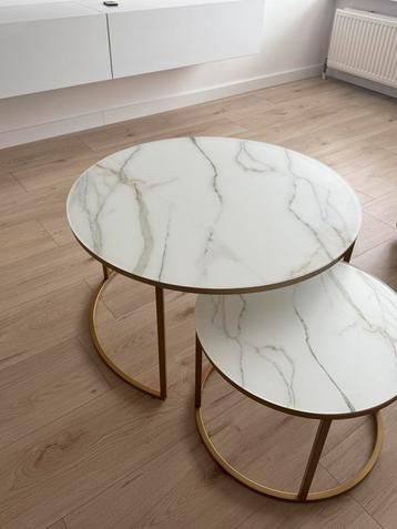Luxe 2-delige salontafel - marmerlook & gouddesign beschikbaar voor biedingen