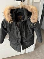 Woolrich winterjas 4jr, Kinderen en Baby's, Kinderkleding | Maat 104, Ophalen of Verzenden, Zo goed als nieuw