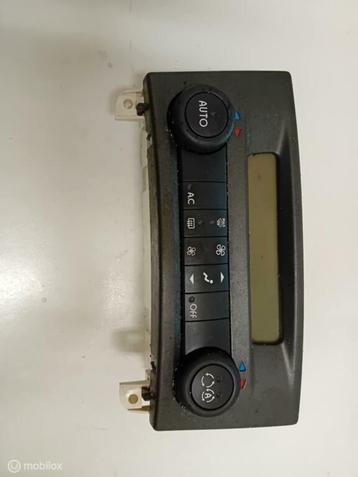 Kachelpaneel Renault Laguna 8200264425 beschikbaar voor biedingen