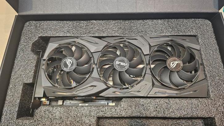 Asus ROG Strix Radeon RX 5700 XT incl. doos, Computers en Software, Videokaarten, Gebruikt, AMD, PCI-Express 4.0, GDDR6, HDMI