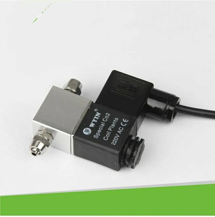 Te koop 220v co2 magneet ventiel solenoid valve nieuw       , Dieren en Toebehoren, Vissen | Aquaria en Toebehoren, Nieuw, Filter of Co2