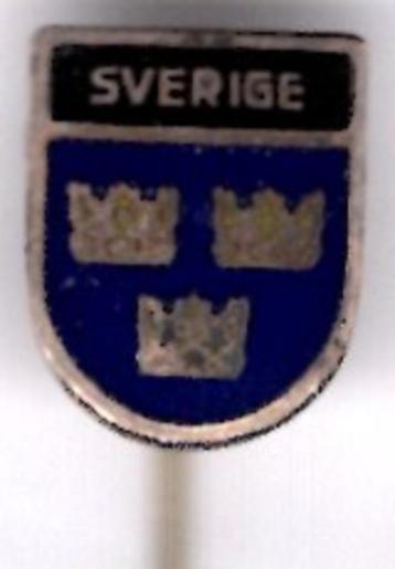 Sverige email op zilverkleurig landen speldje ( A_106 ) beschikbaar voor biedingen