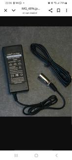 Sparta batavus 4 pins oplader, Ophalen of Verzenden, Zo goed als nieuw