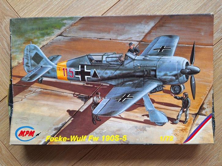 1:72 1/72 MPM Focke-Wulf Fw 190S-5, Hobby en Vrije tijd, Modelbouw | Vliegtuigen en Helikopters, Zo goed als nieuw, Vliegtuig