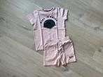 Lichtroze set T-shirt en short Tumble ‘n Dry maat 104 ZGAN, Tumble 'n Dry, Ophalen of Verzenden, Zo goed als nieuw, Setje