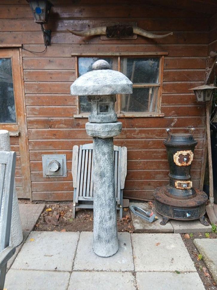 Japanse lantaarn groot,, Tuin en Terras, Tuinbeelden, Zo goed als nieuw, Overige typen, Ophalen