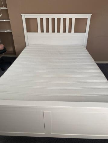 Ikea Hemnes bed 140x200