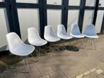 Nieuwe witte eetkamerstoelen met chroom frame, Nieuw, Vijf, Zes of meer stoelen, Metaal, Vitra Eames DSR