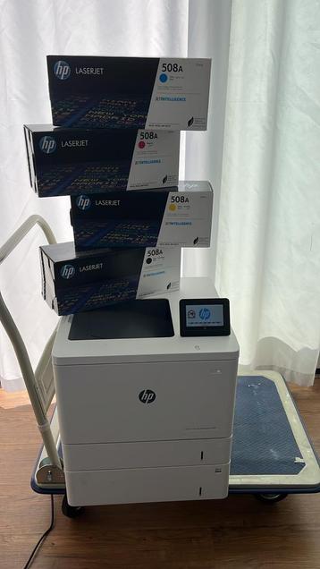 HP Color LaserJet Enterprise M553 met Toners beschikbaar voor biedingen