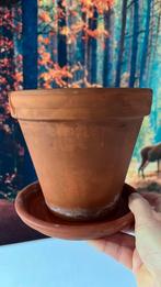Terracotta pot incl. Schotel , 17 cm, Tuin en Terras, Bloempotten, Ophalen, Rond, Zo goed als nieuw, Minder dan 40 cm