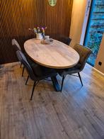 Ovale Eetkamertafel Eiken Kruispoot, Huis en Inrichting, Tafels | Eettafels, Ophalen, 100 tot 150 cm, Zo goed als nieuw, Vijf personen of meer